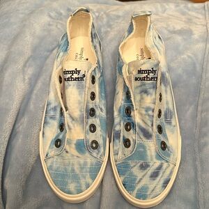 Women’s Simply Southern Sneakers